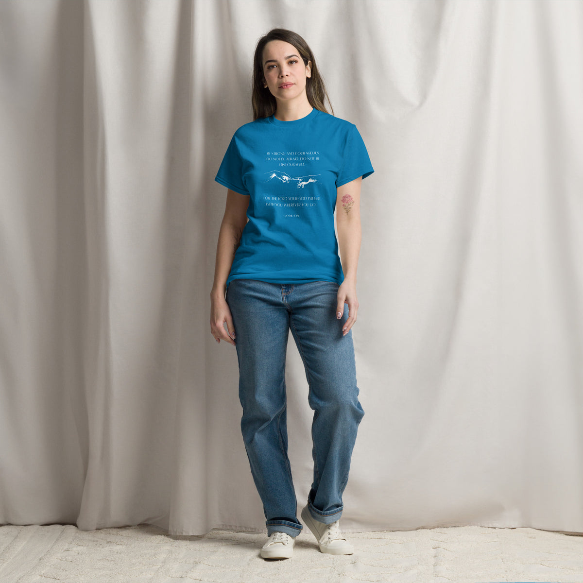 Be Strong and Courageous Bible Verse T-Shirt | Light Print
